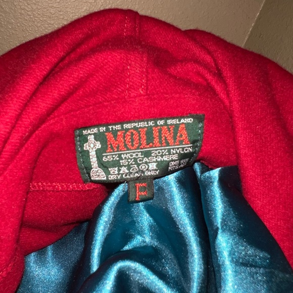 ❤️ MOLINA Crimson RED Hooded Cape Cloak Pancho Scarf IRELAND Cashmere Wool NWOT! - Picture 10 of 16